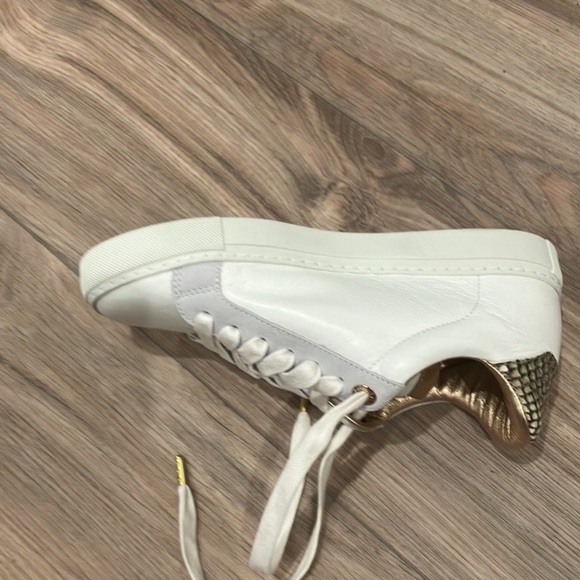 ZADIG &VOLTAIRE NWOT sneakers size 6 - Picture 8 of 10